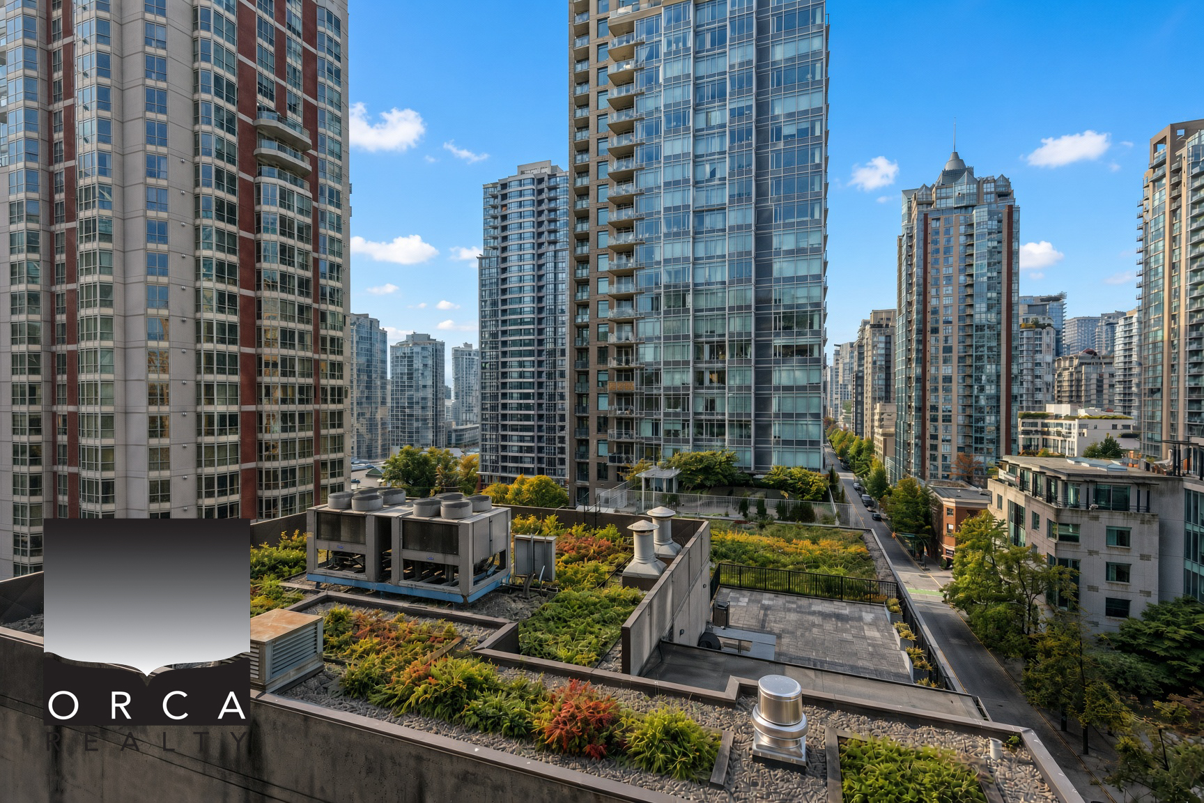 903-822 Homer Street, Vancouver