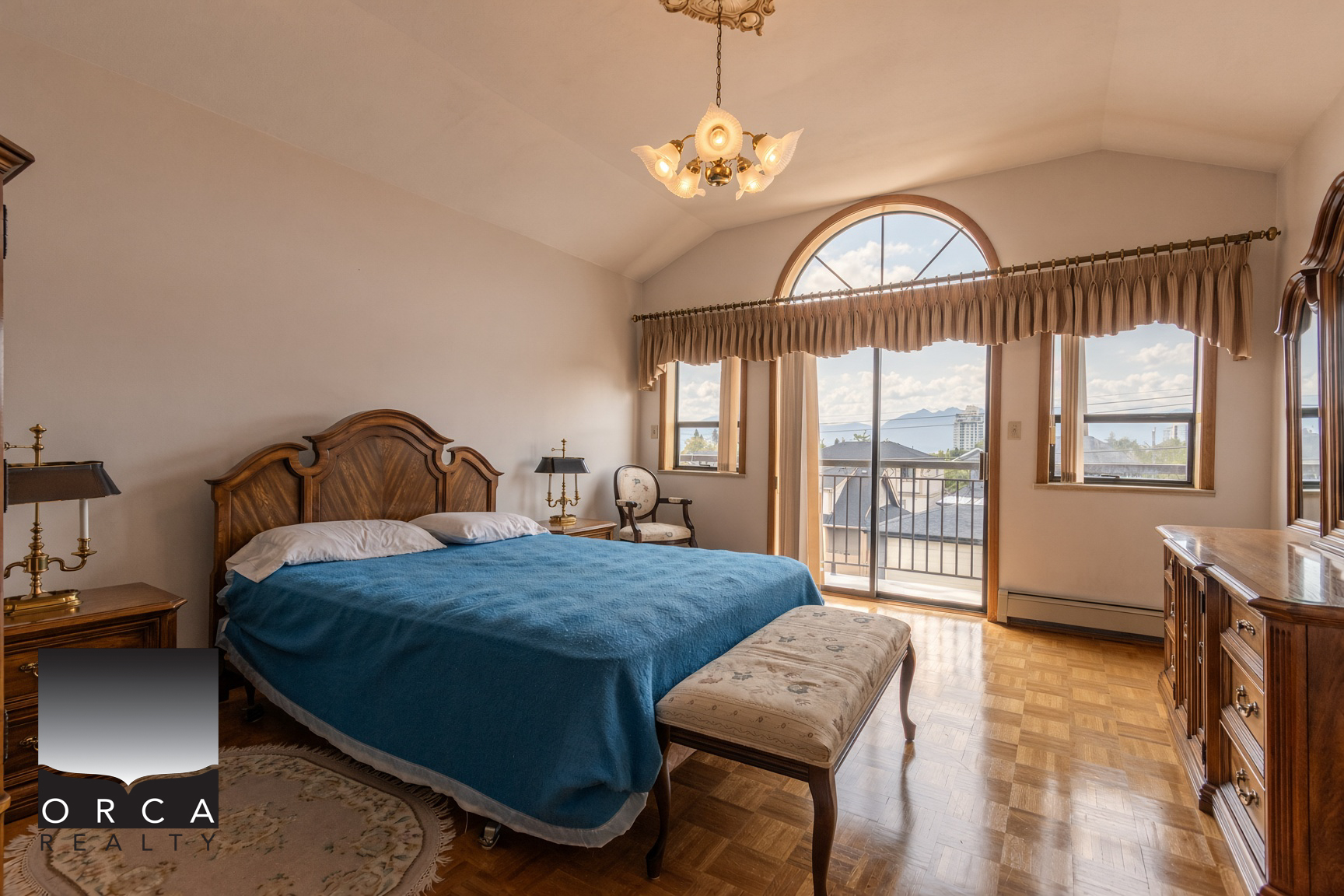 2411 East 39th Avenue, Vancouver