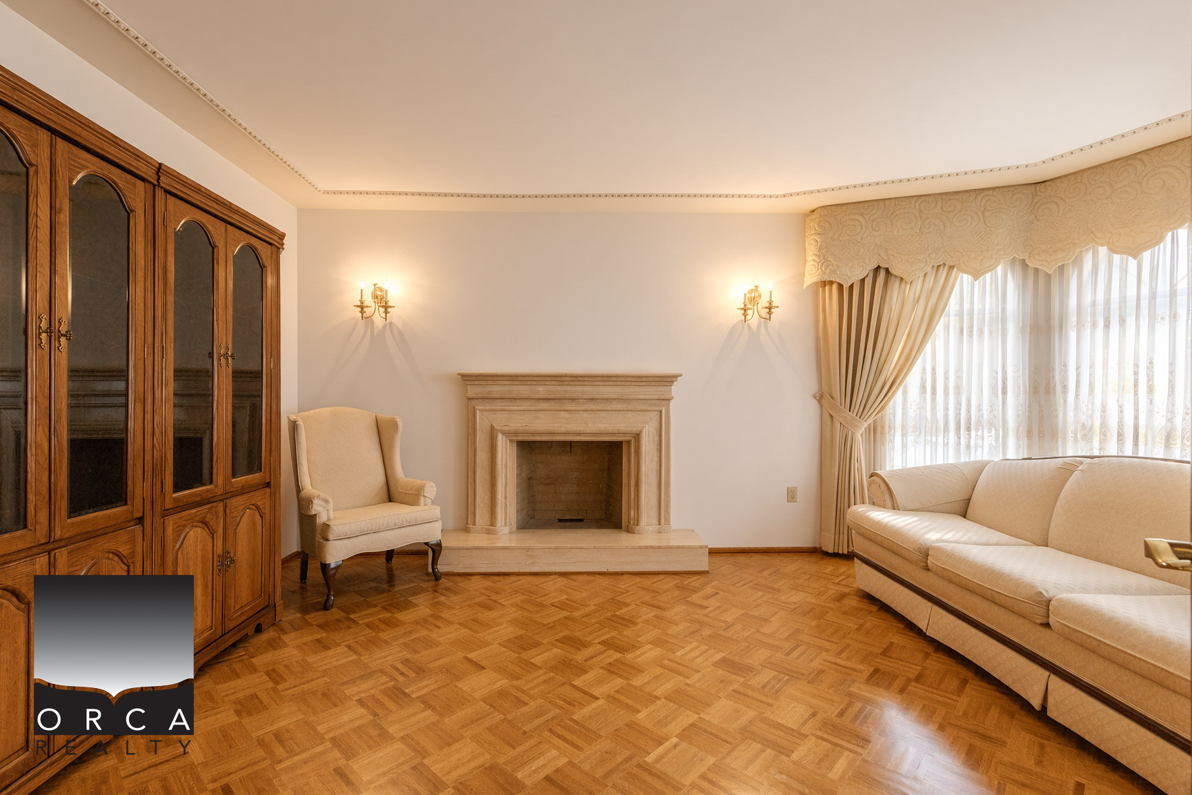 2411 East 39th Avenue, Vancouver