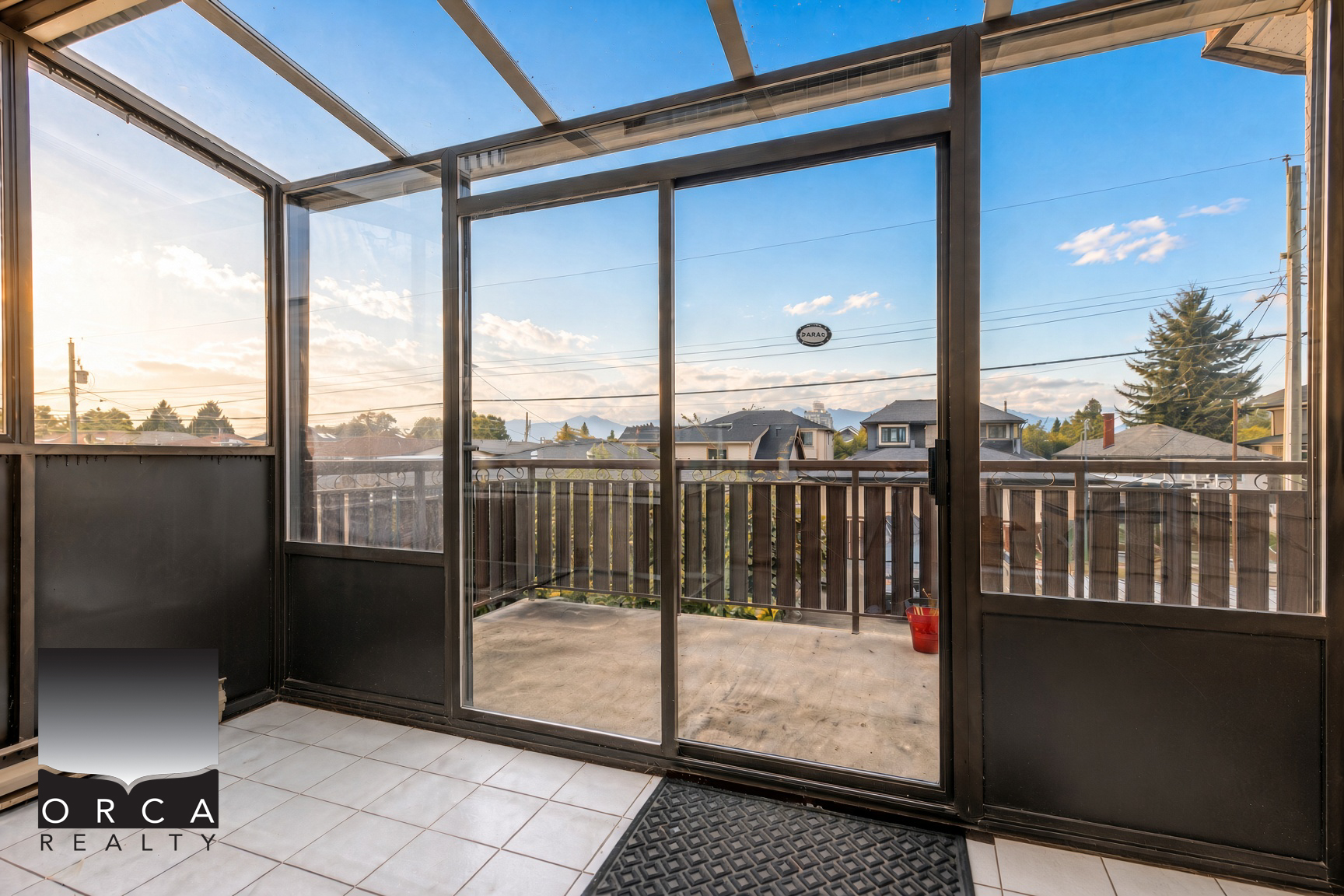 2411 East 39th Avenue, Vancouver