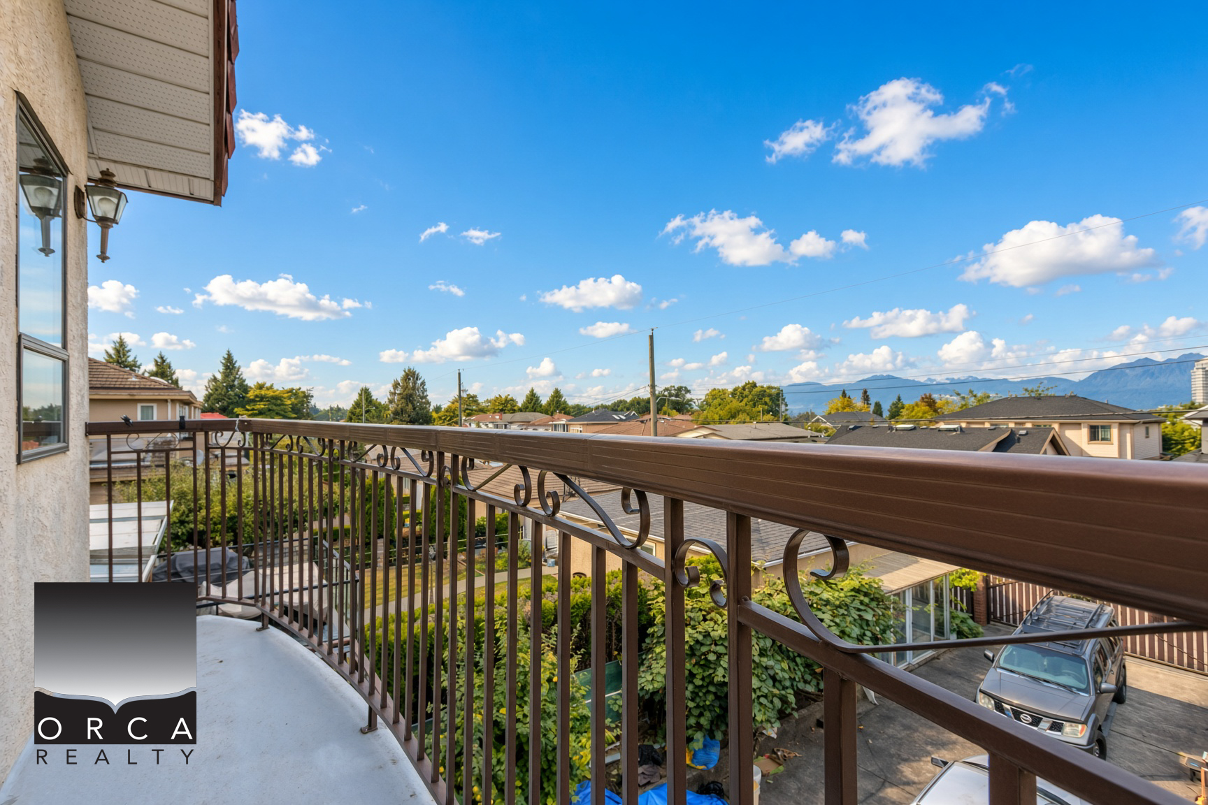 2411 East 39th Avenue, Vancouver