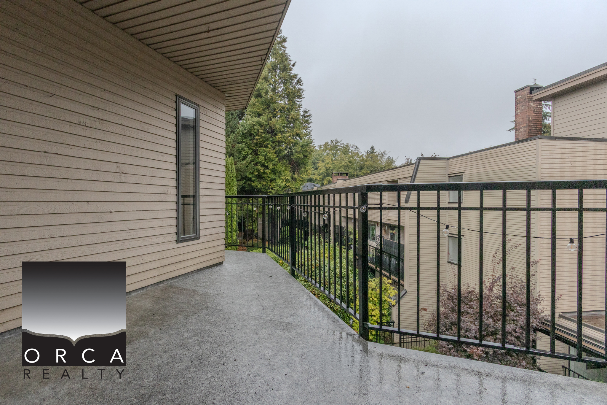 420-1385 Draycott Road, North Vancouver