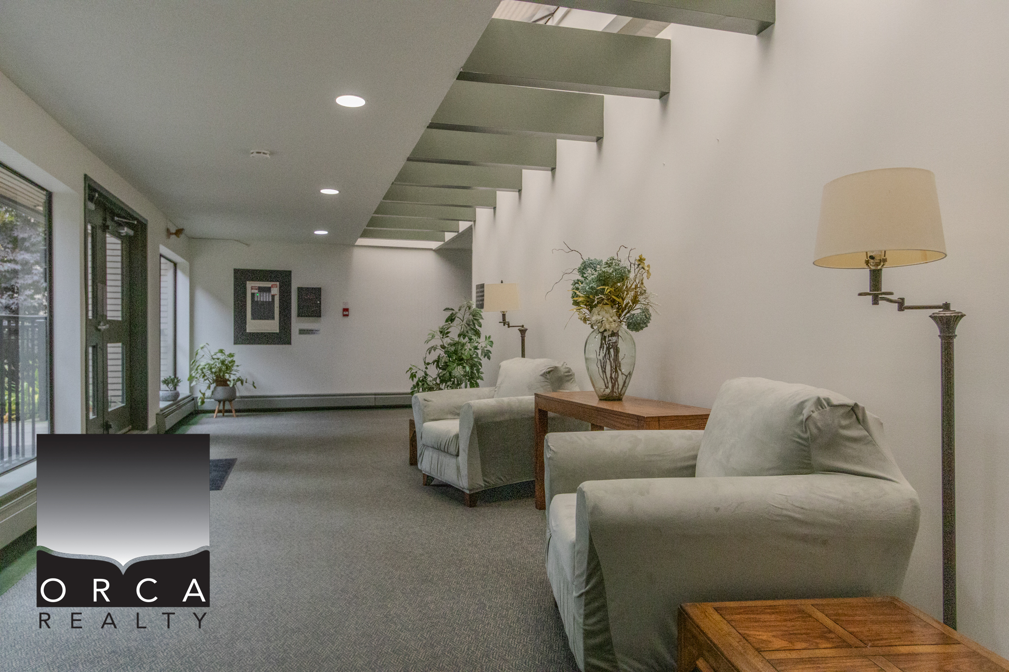 420-1385 Draycott Road, North Vancouver
