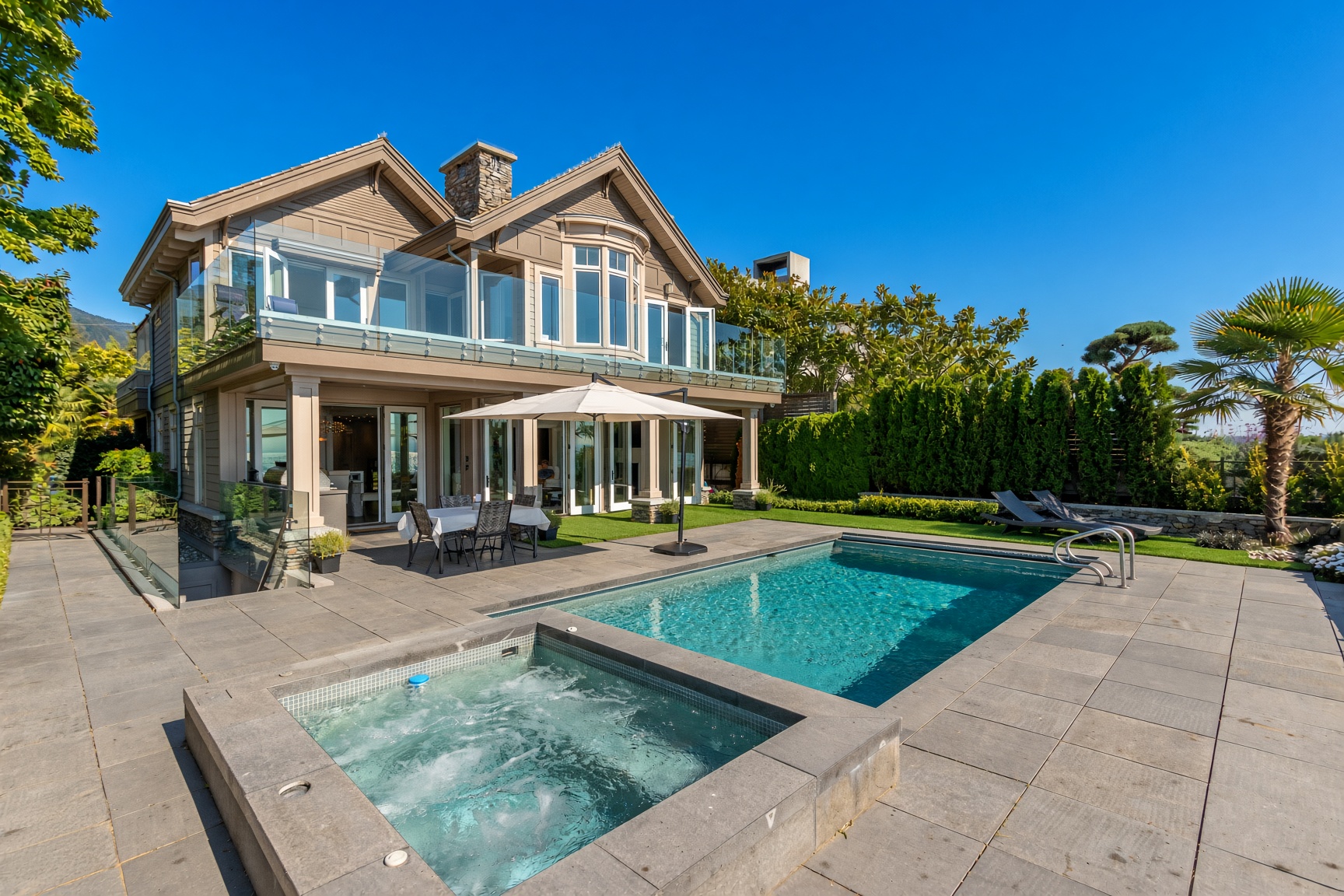 4460 Ross Crescent, West Vancouver