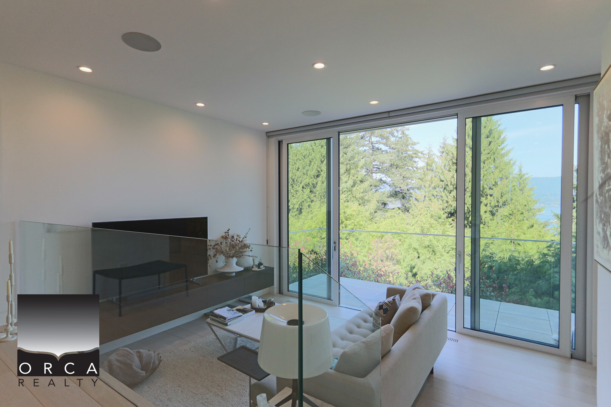 6173 Nelson Ave, West Vancouver