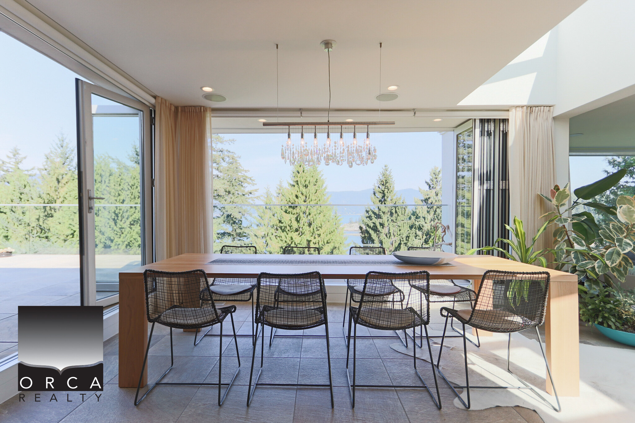 6173 Nelson Ave, West Vancouver