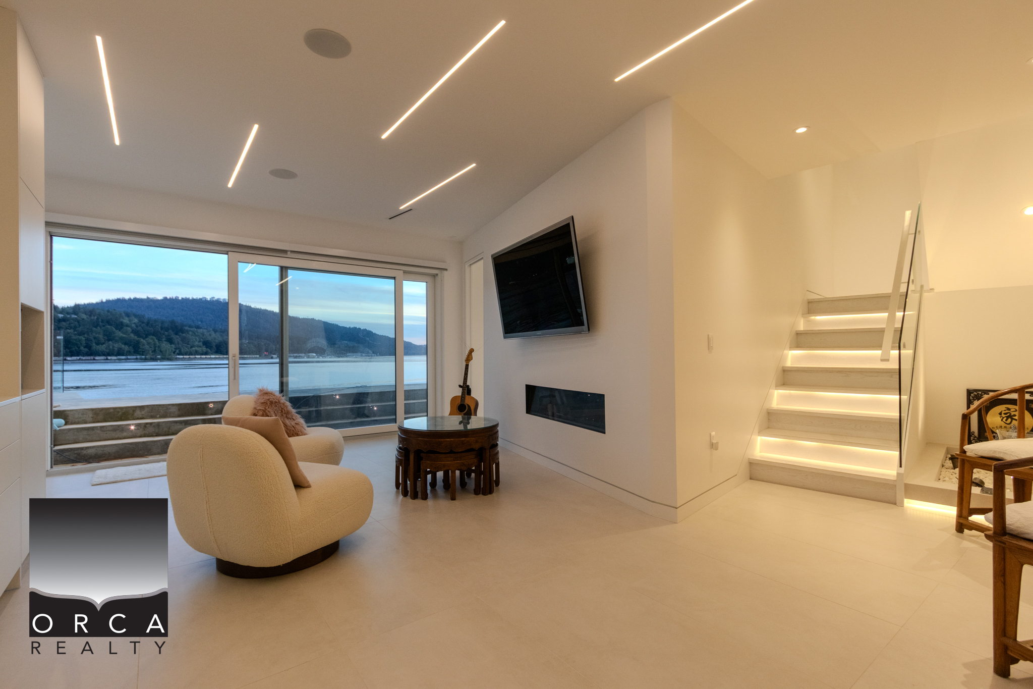 1200 Alderside Rd, Port Moody