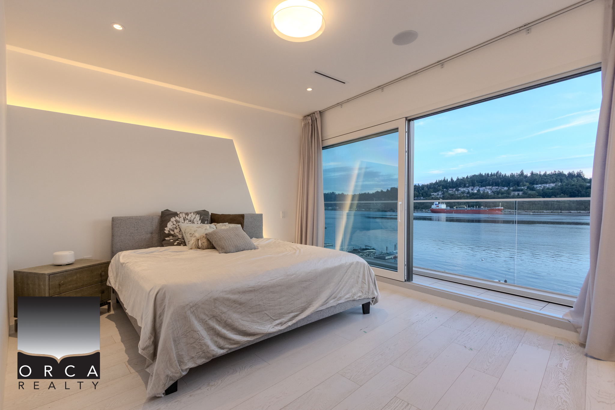 1200 Alderside Rd, Port Moody