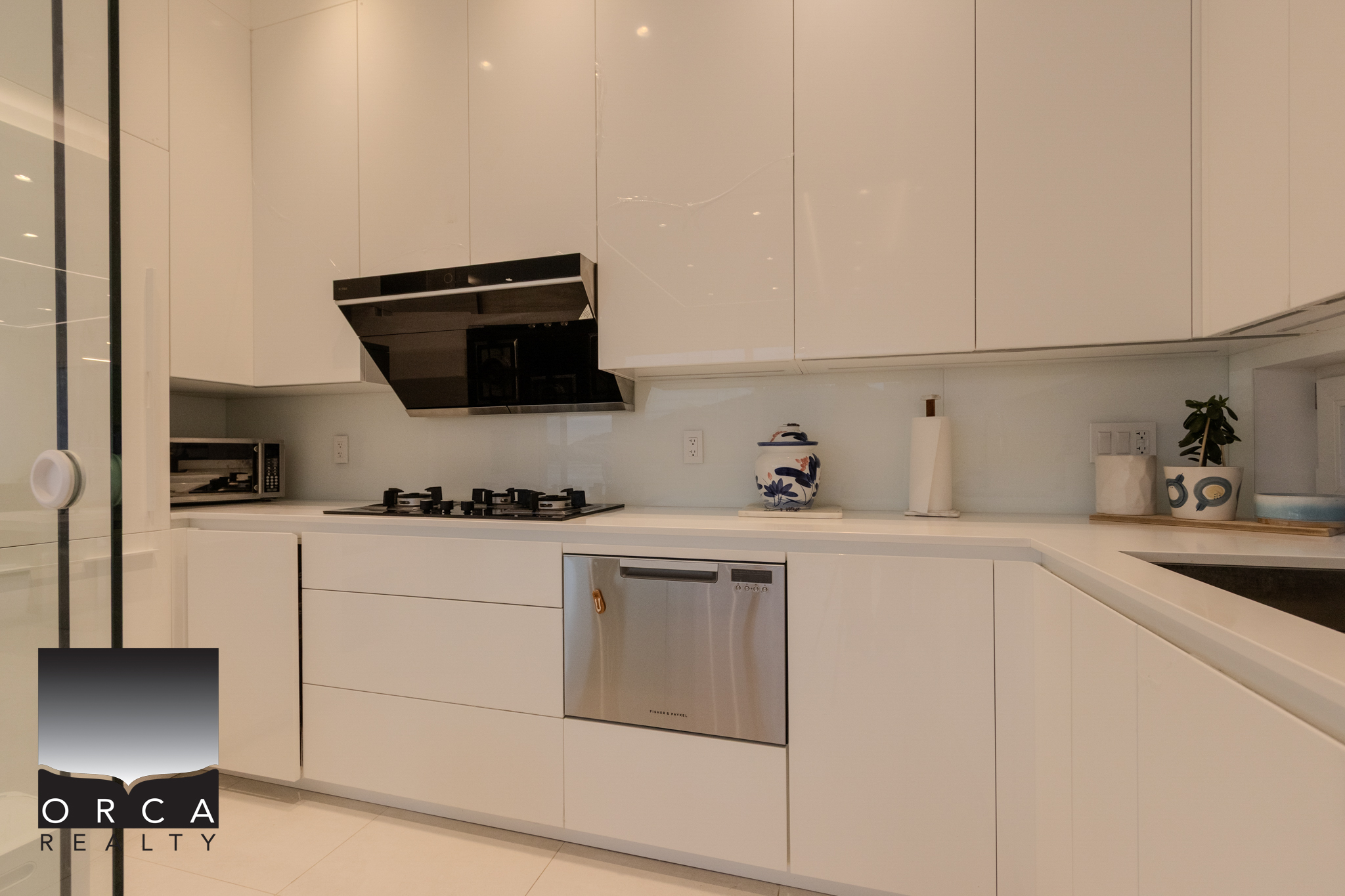 1200 Alderside Rd, Port Moody