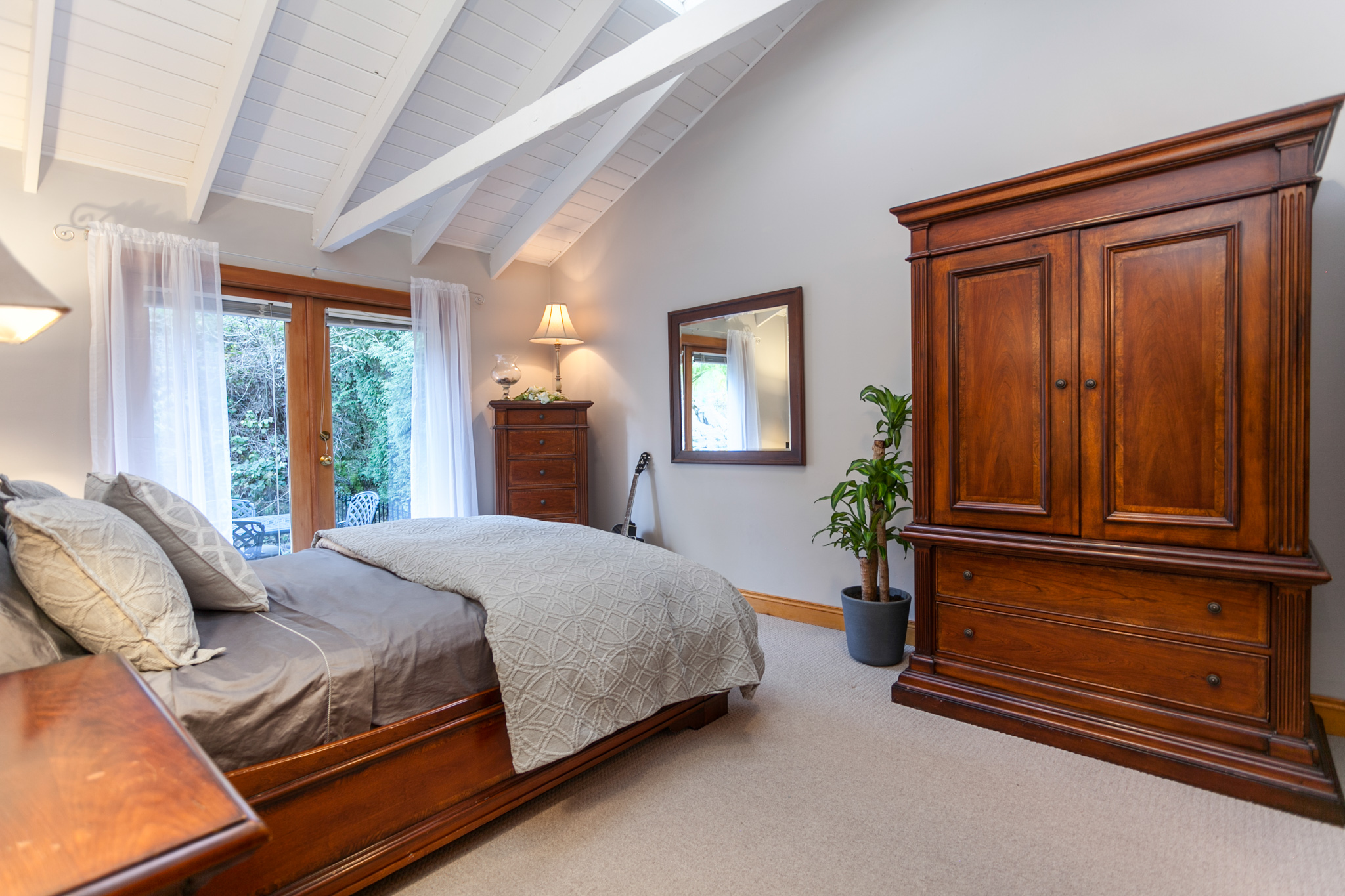 4956 Marine Dr, West Vancouver