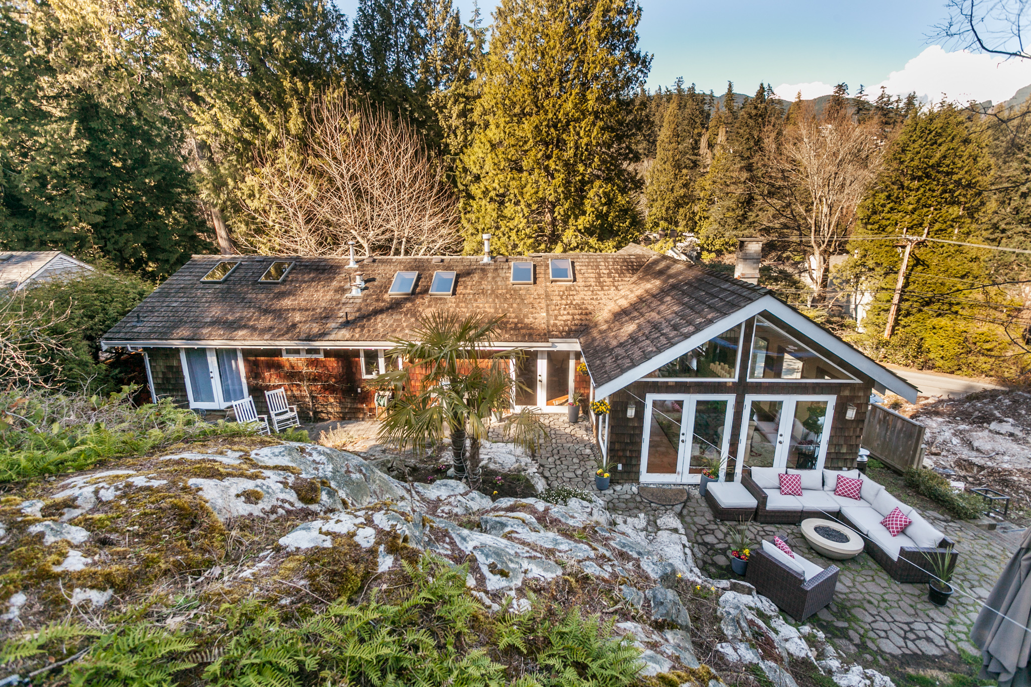 4956 Marine Dr, West Vancouver