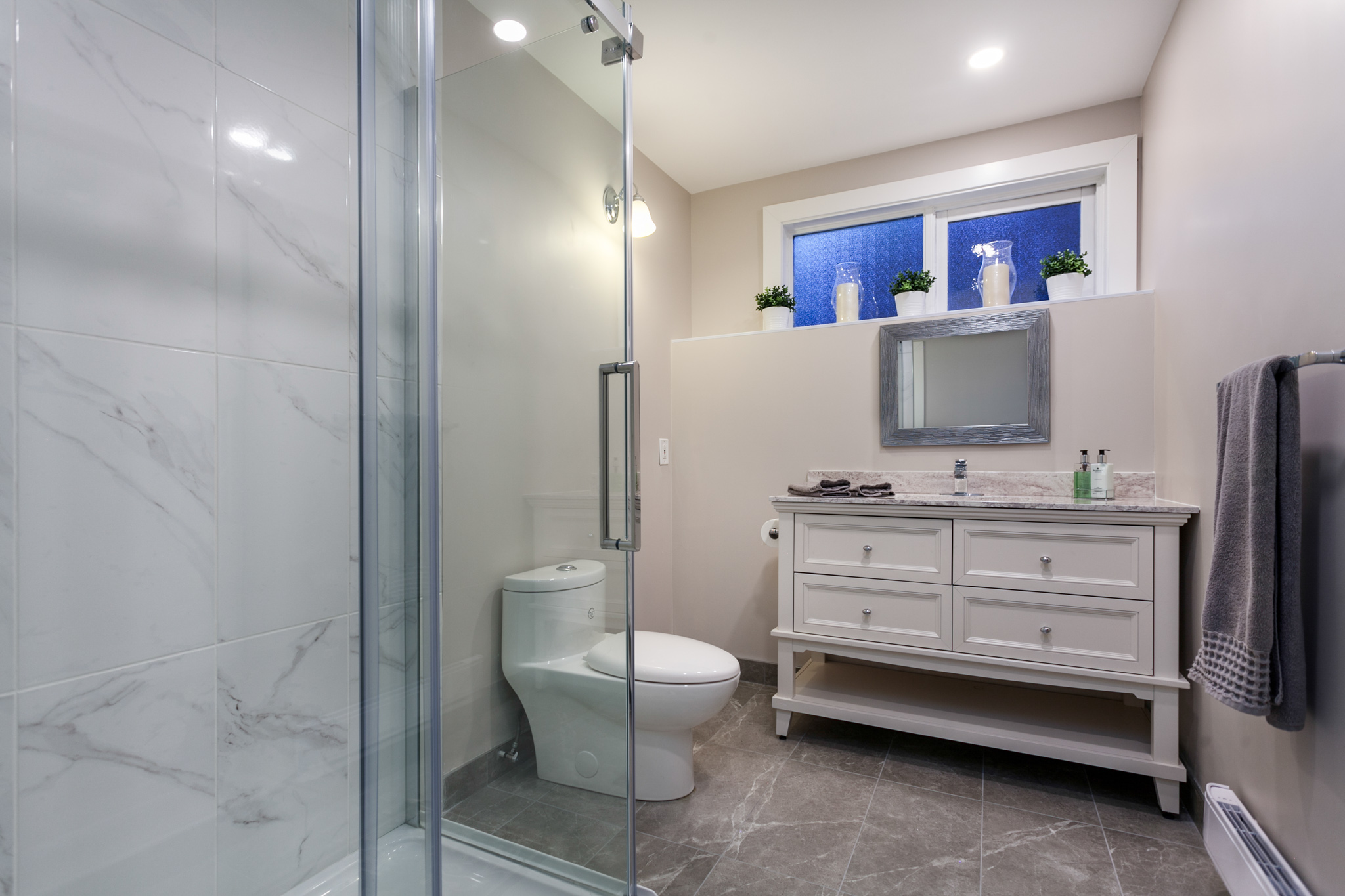 4956 Marine Dr, West Vancouver
