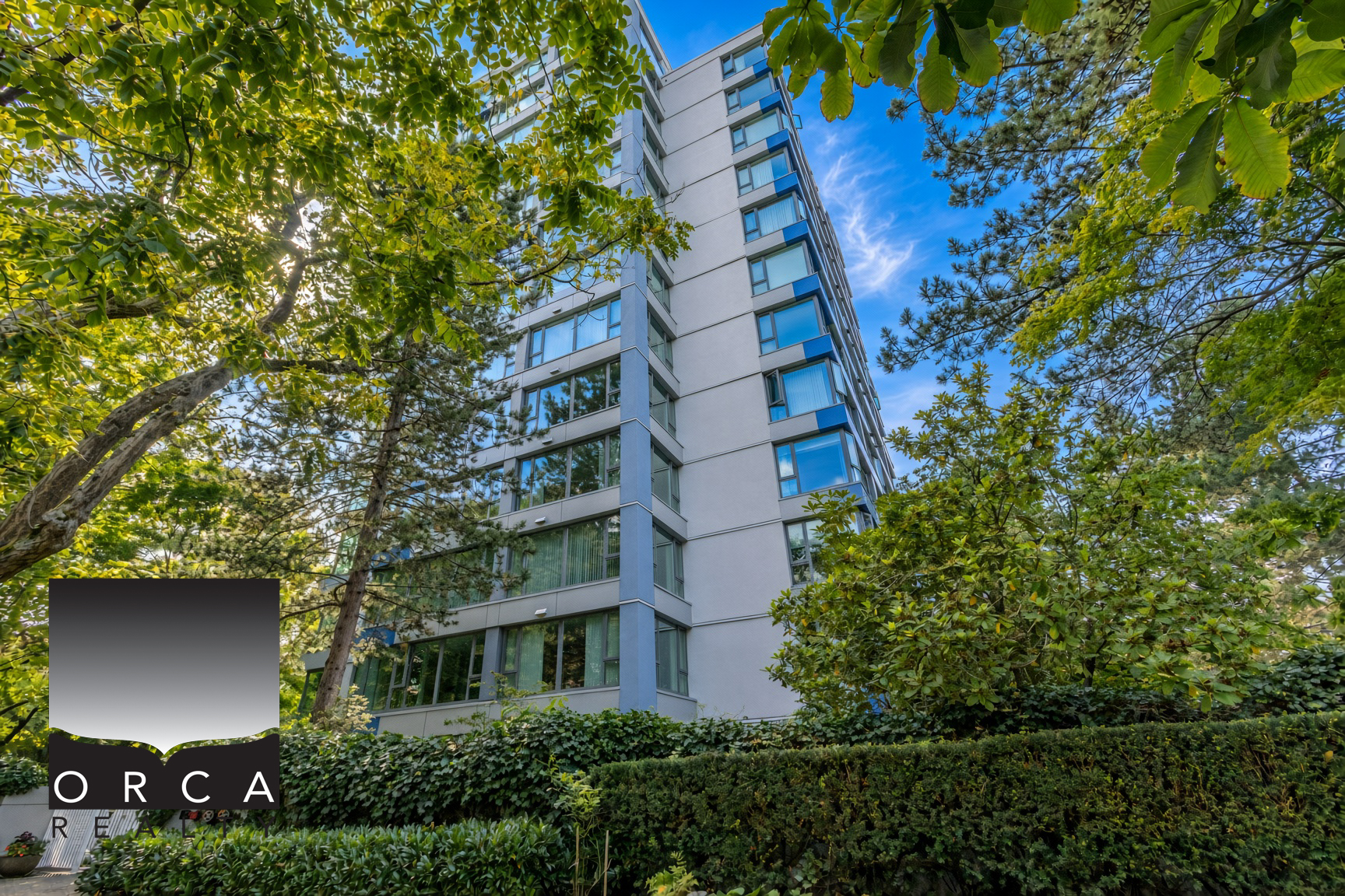 1102-5425 Yew Street, Vancouver