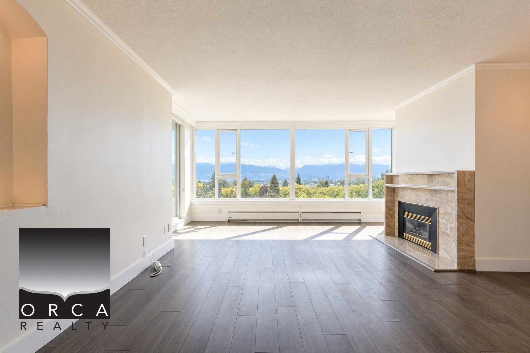1102-5425 Yew Street, Vancouver