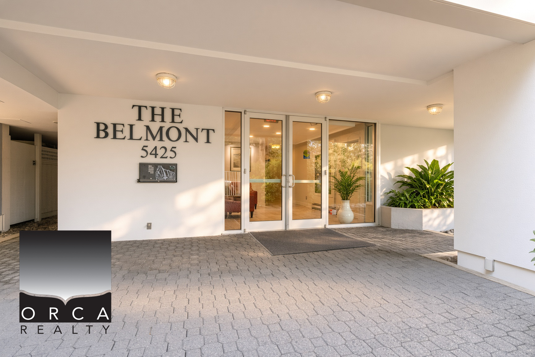 1102-5425 Yew Street, Vancouver