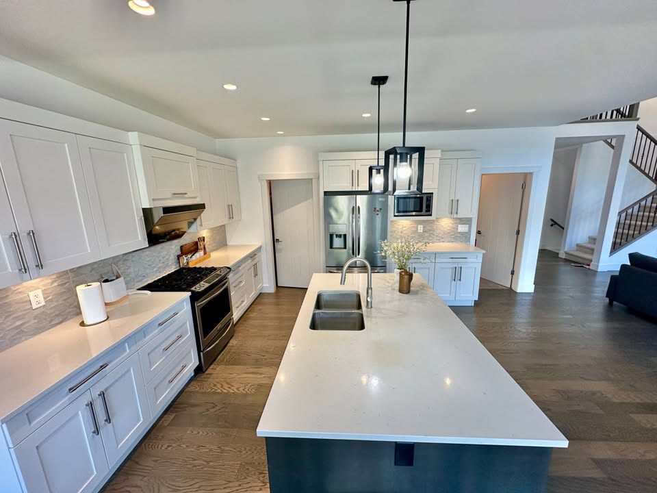 8455 207 St, Langley