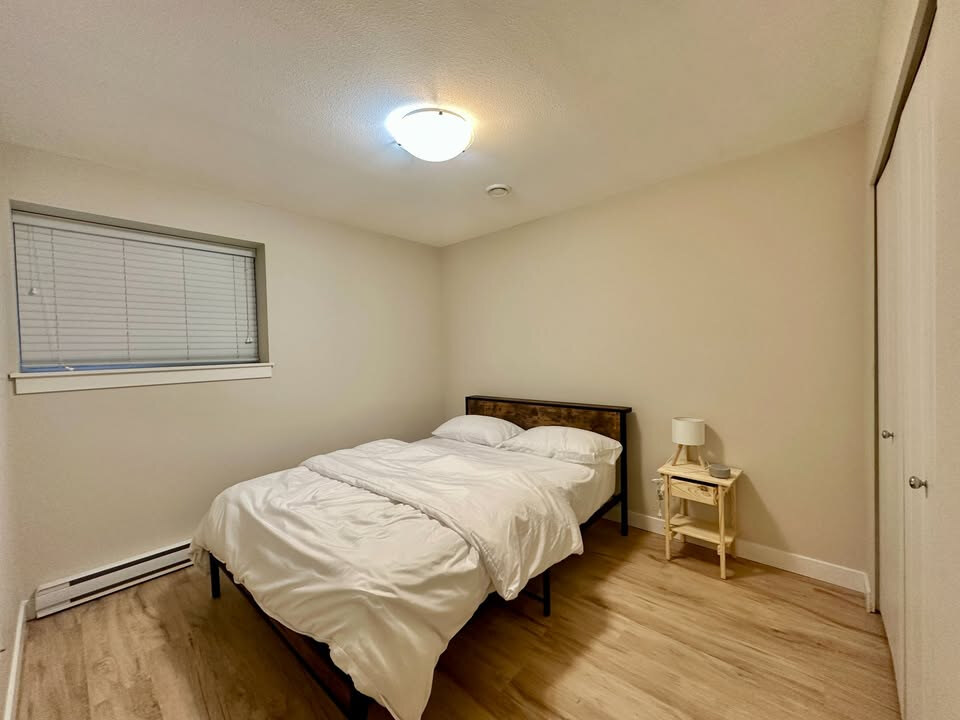 8455 207 St, Langley