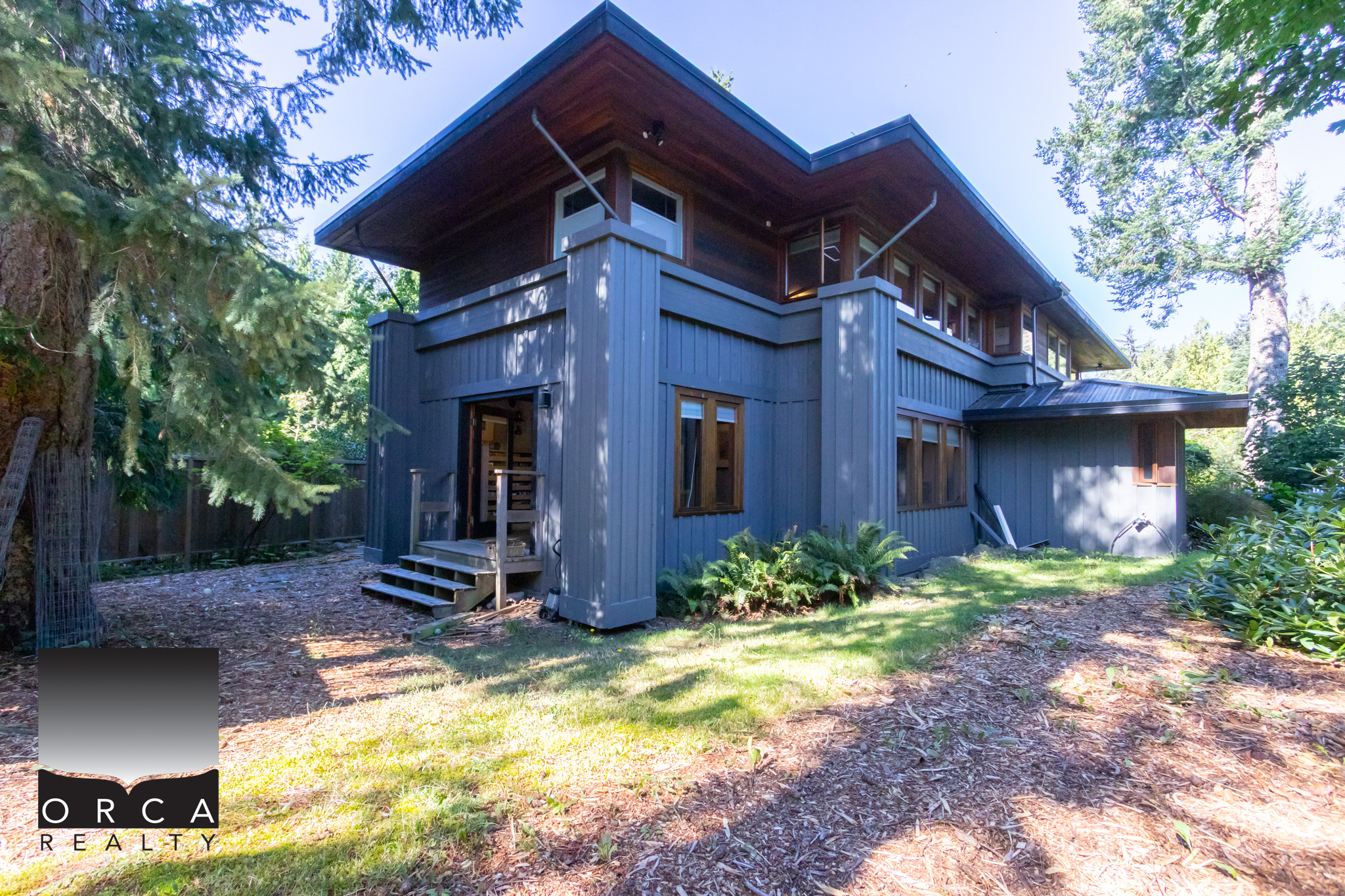 496 Melmore Road, Bowen Island