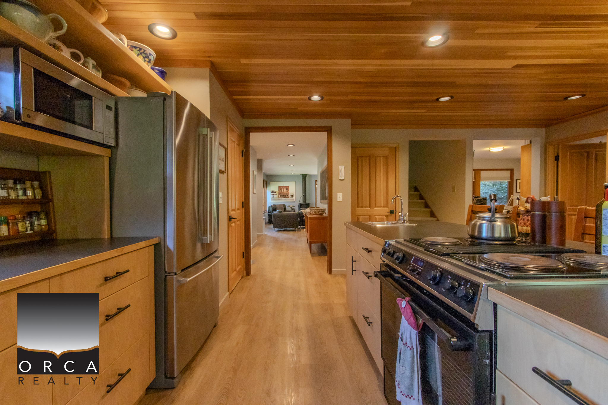 496 Melmore Road, Bowen Island