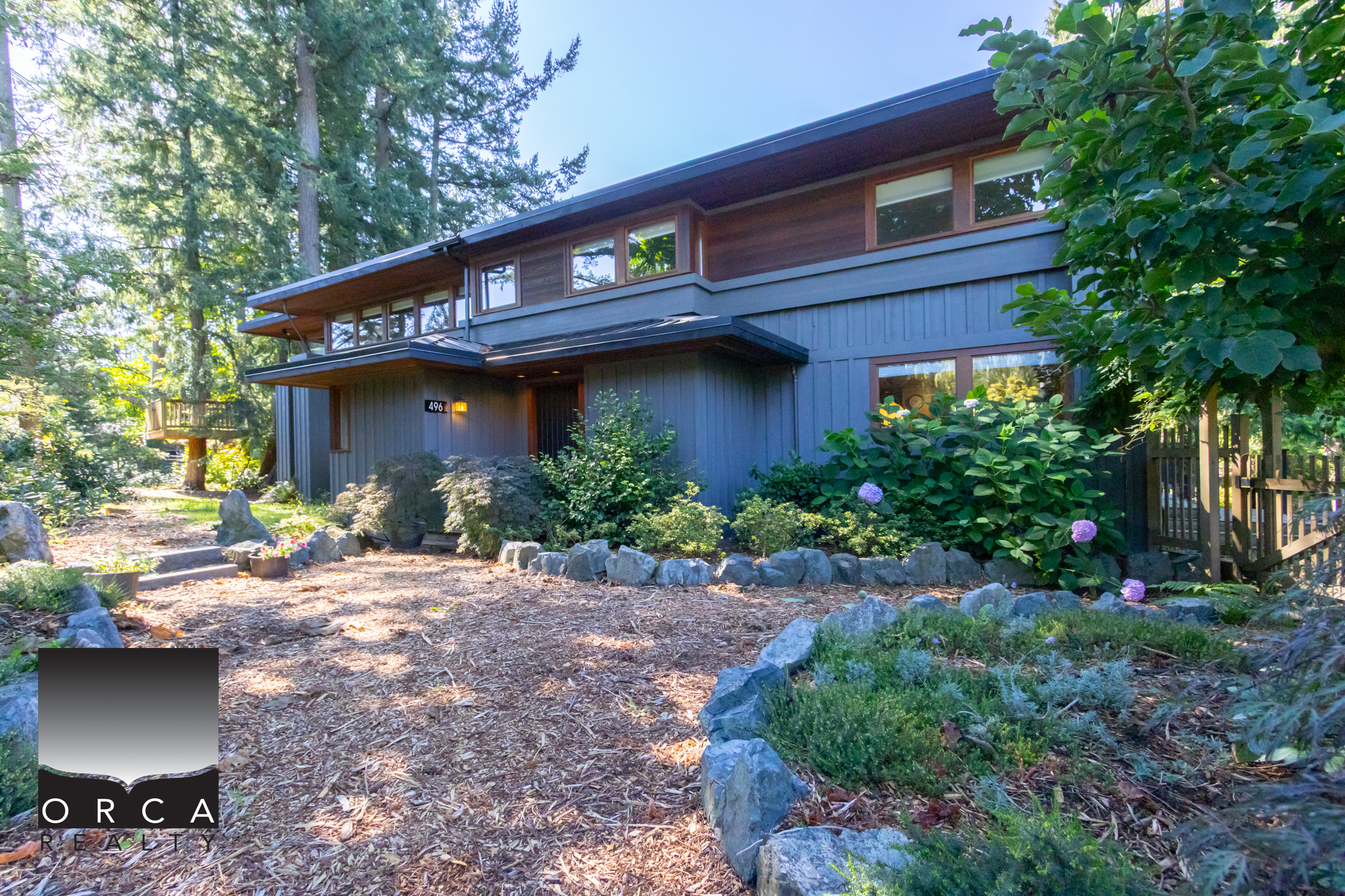 496 Melmore Road, Bowen Island