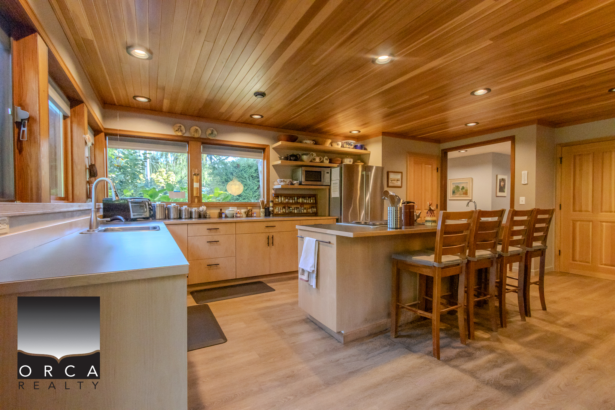 496 Melmore Road, Bowen Island