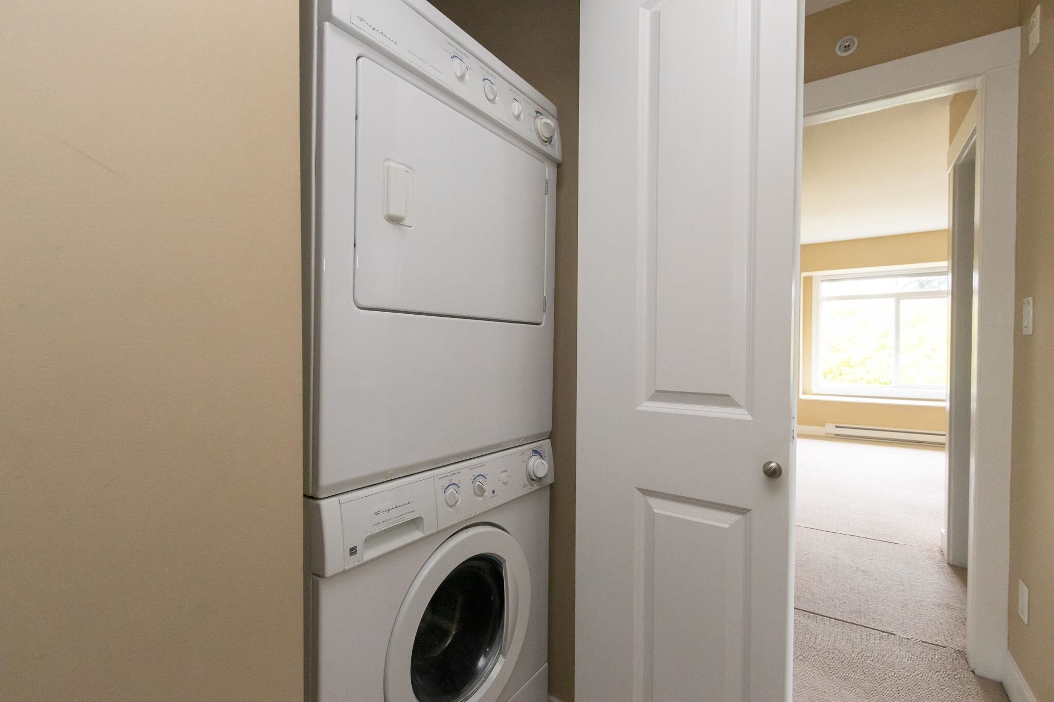 57-7428 14th Ave, Burnaby (No Pets Allowed)
