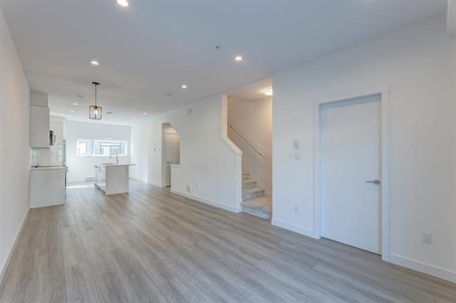 51-4337 boundary road, Richmond