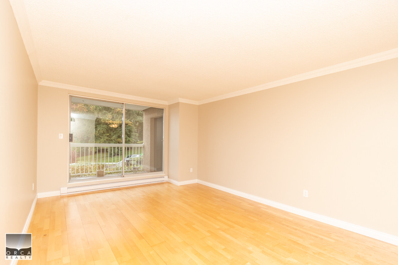418 65 First Street, New Westminster