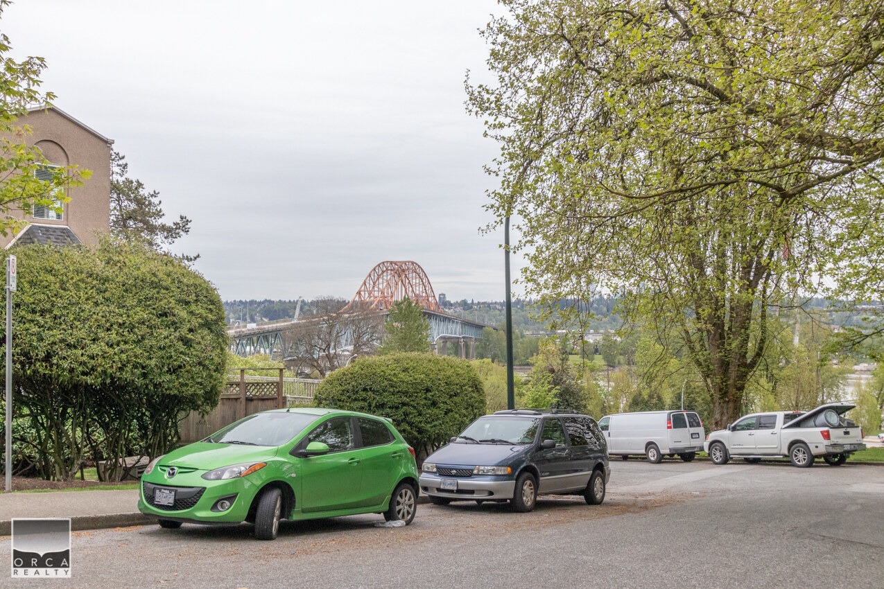 418 65 First Street, New Westminster