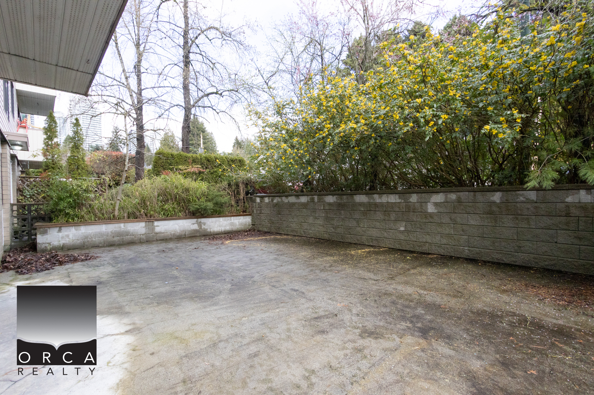 112-590 Whiting Way, Coquitlam