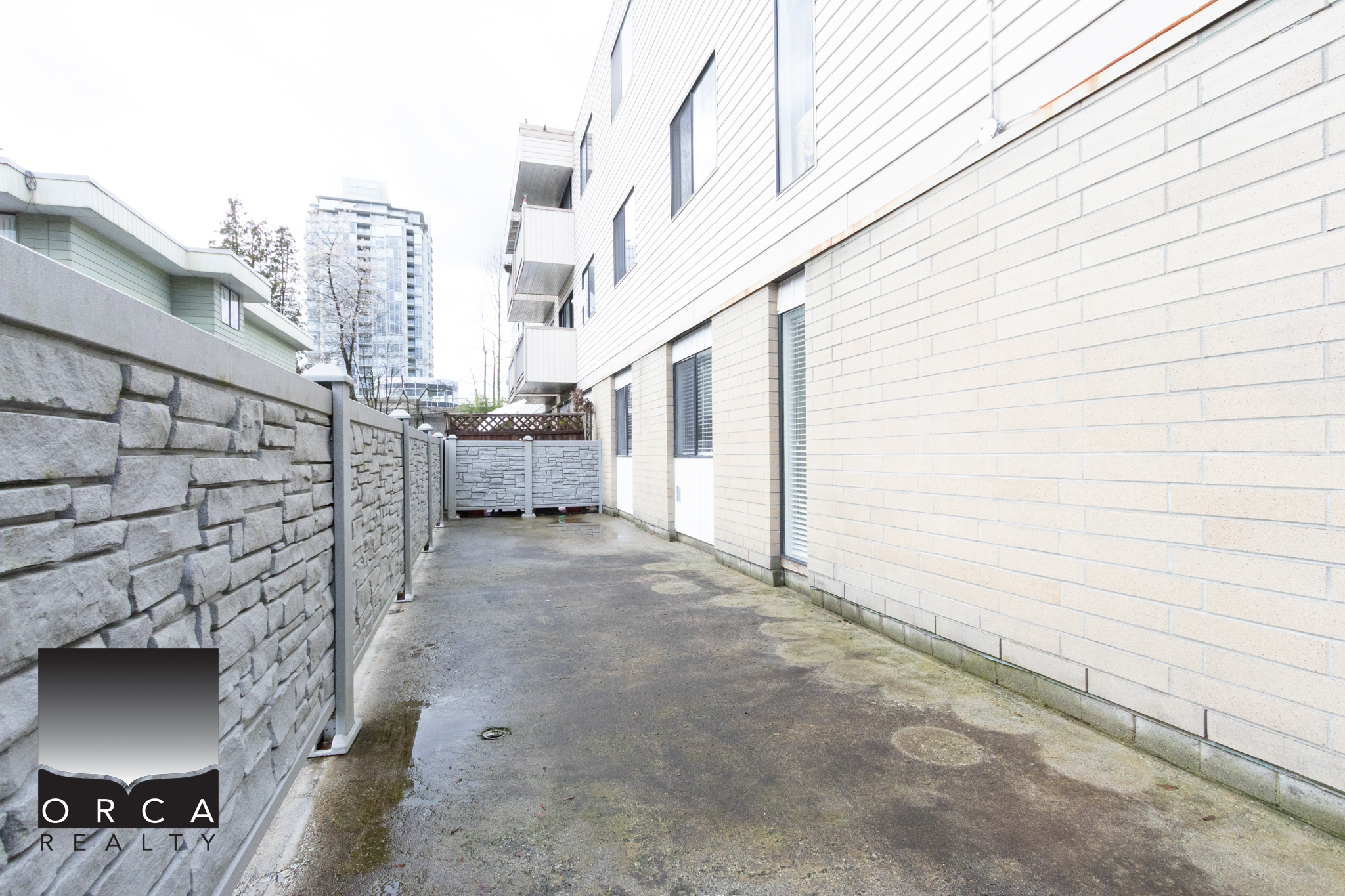 112-590 Whiting Way, Coquitlam