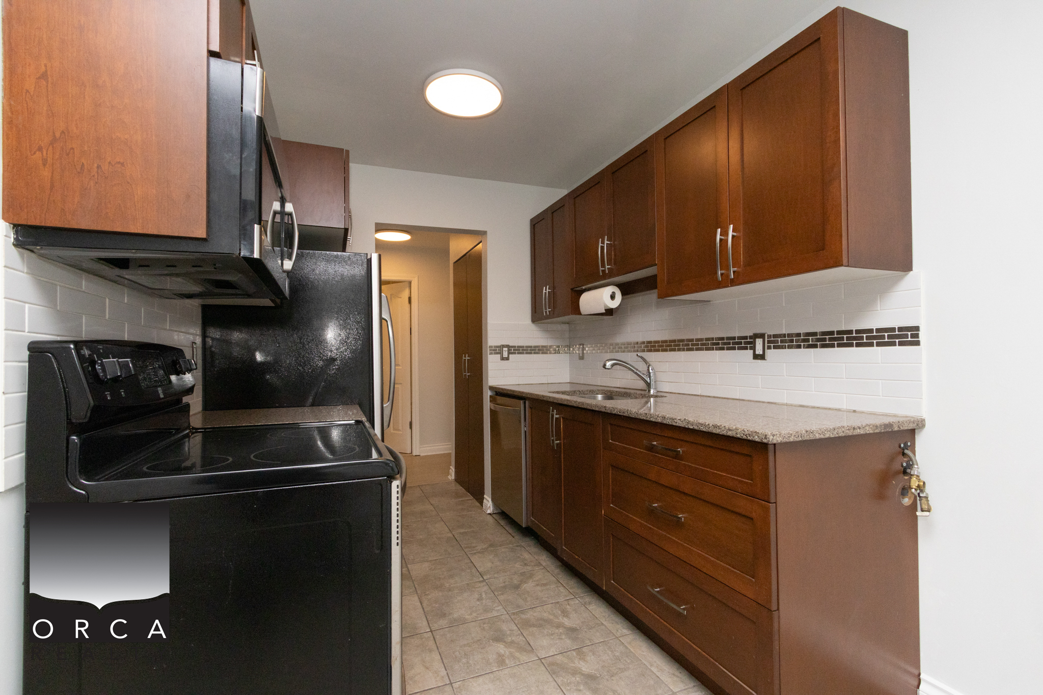112-590 Whiting Way, Coquitlam