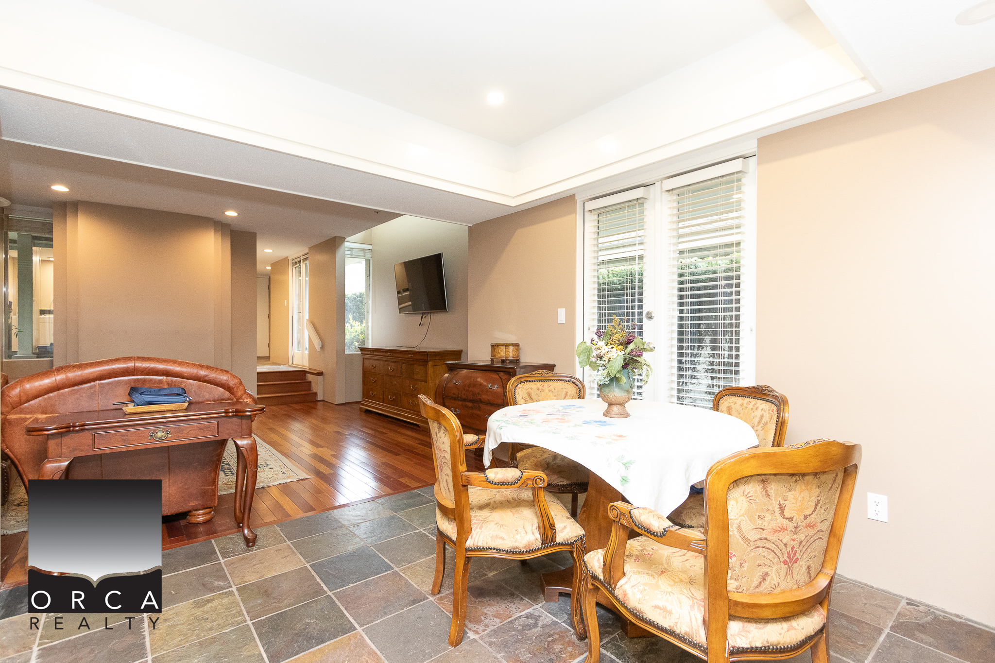 2424 Bellevue Avenue, West Vancouver