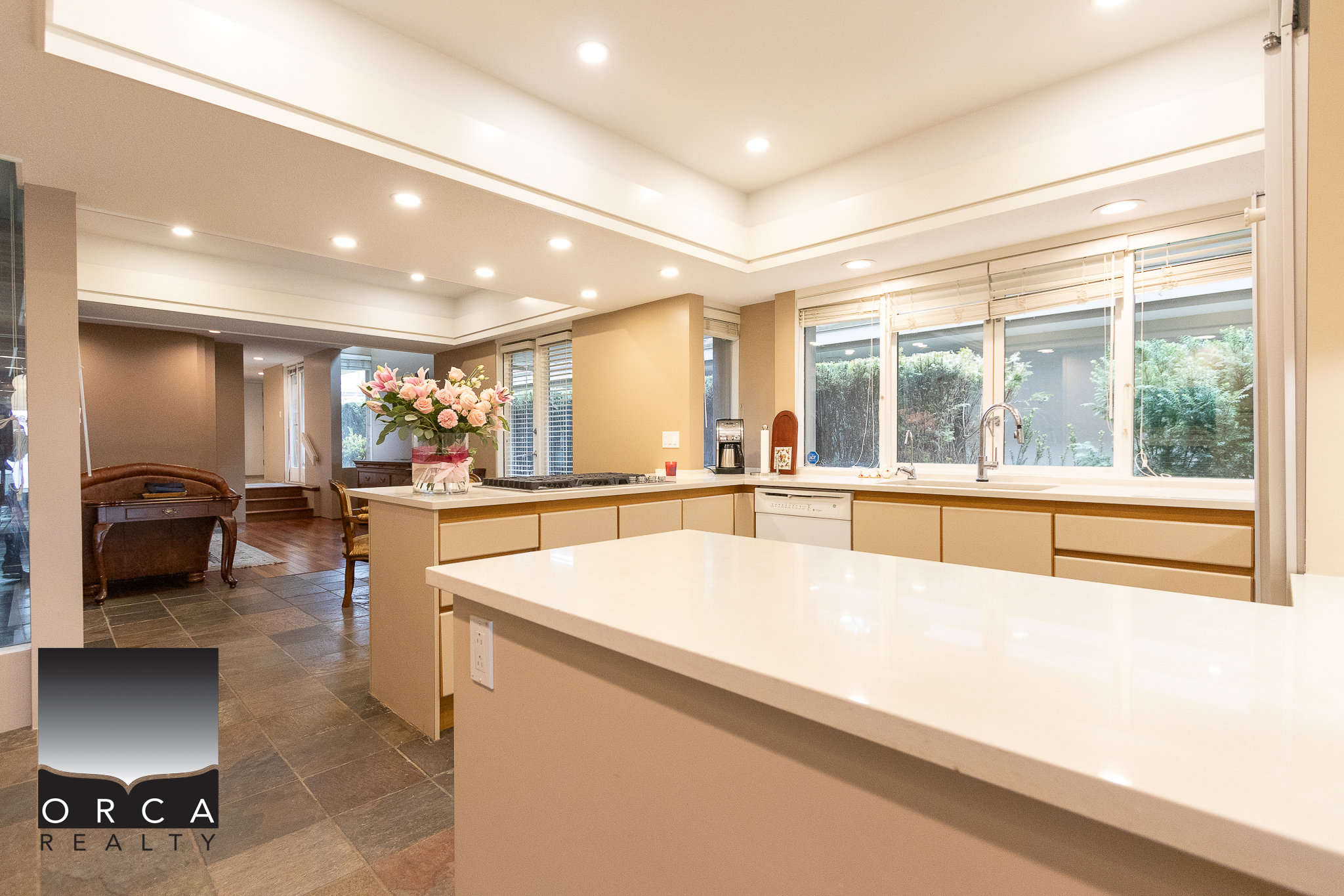2424 Bellevue Avenue, West Vancouver