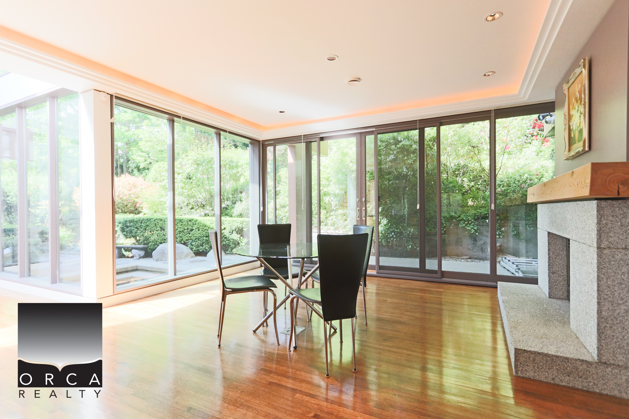 687 Beachview Drive, North Vancouver