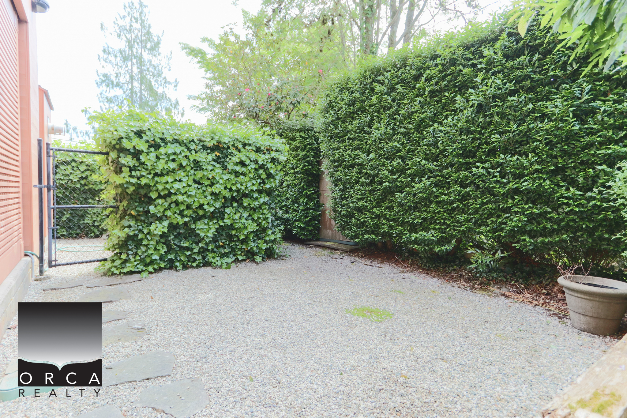 687 Beachview Drive, North Vancouver