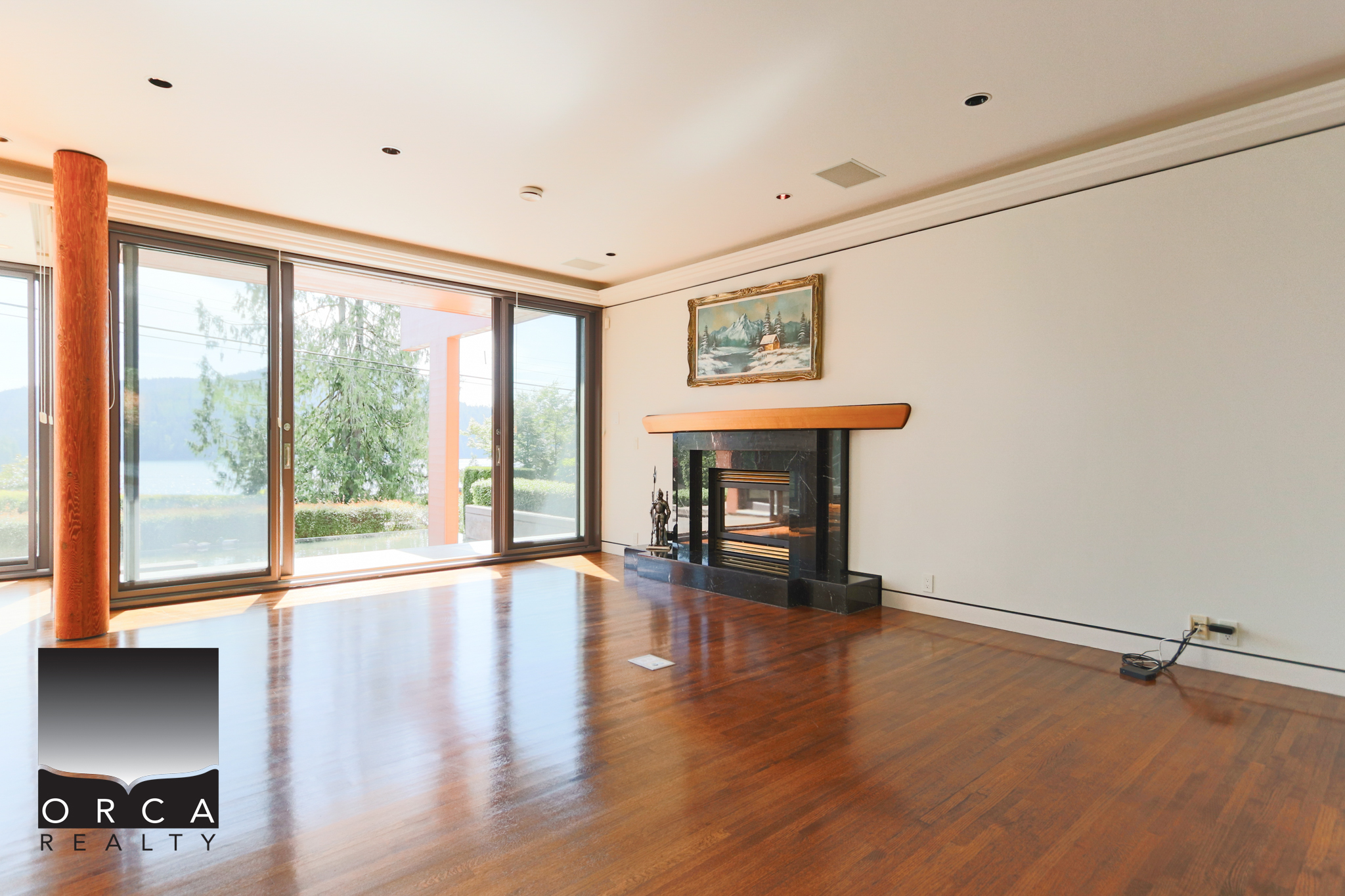 687 Beachview Drive, North Vancouver