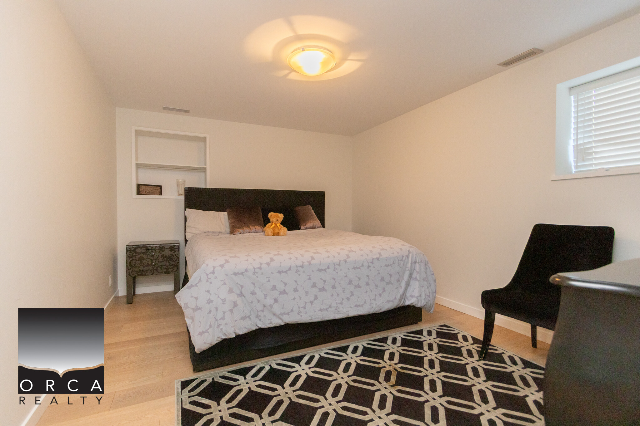 3305 Westmount Rd, West Vancouver