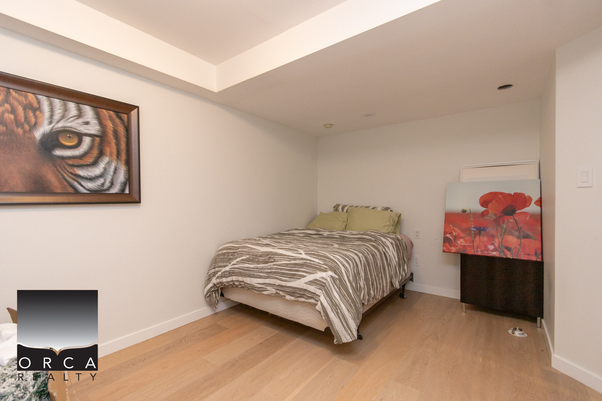 3305 Westmount Rd, West Vancouver