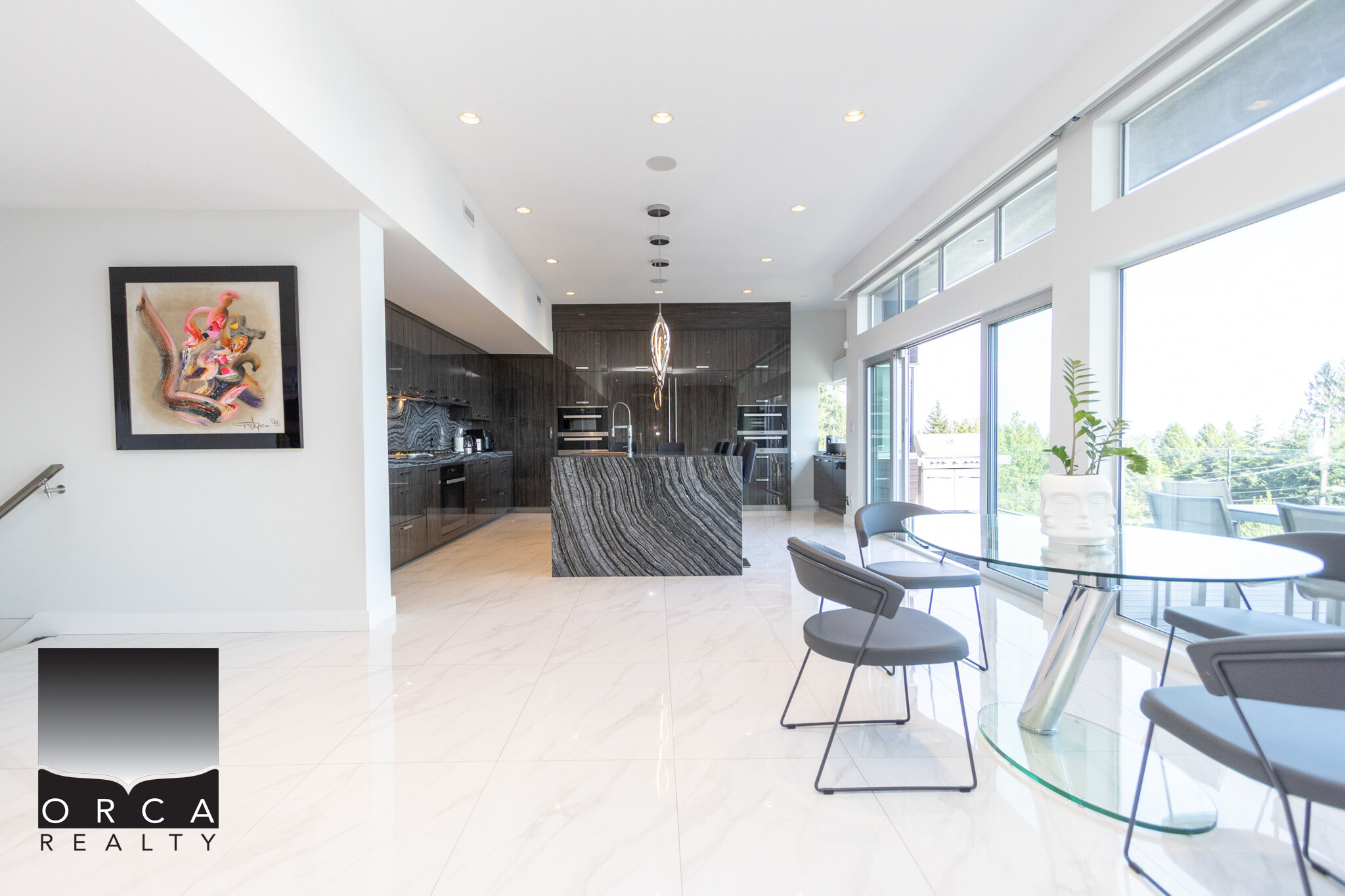 3305 Westmount Rd, West Vancouver