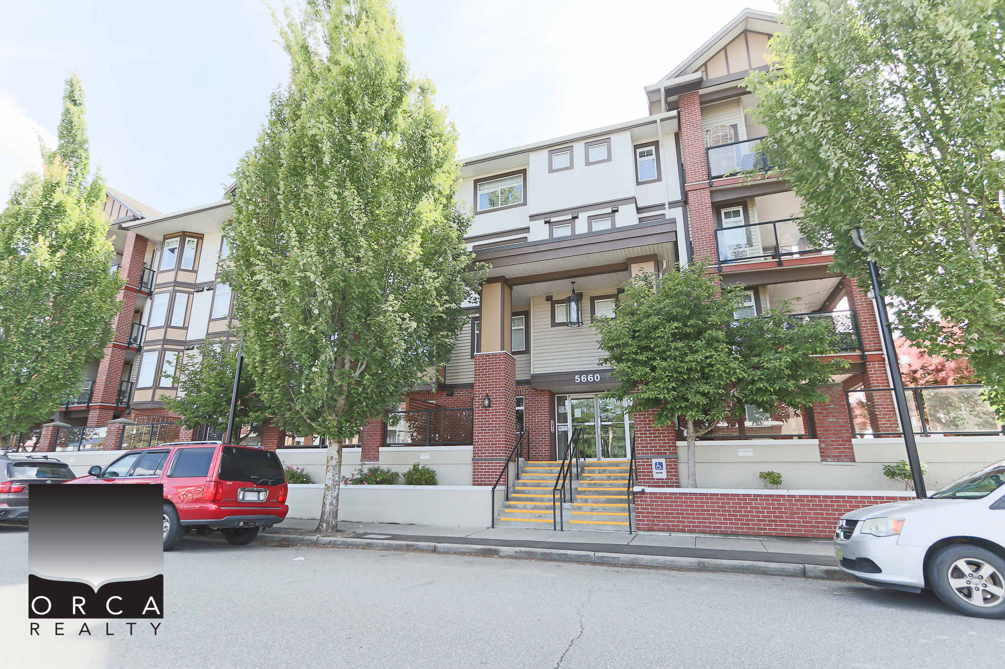 135-5660 201A Street, Langley