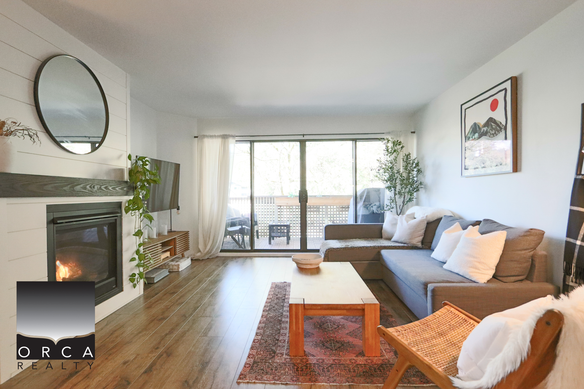 202-3191 Mountain Highway, North Vancouver