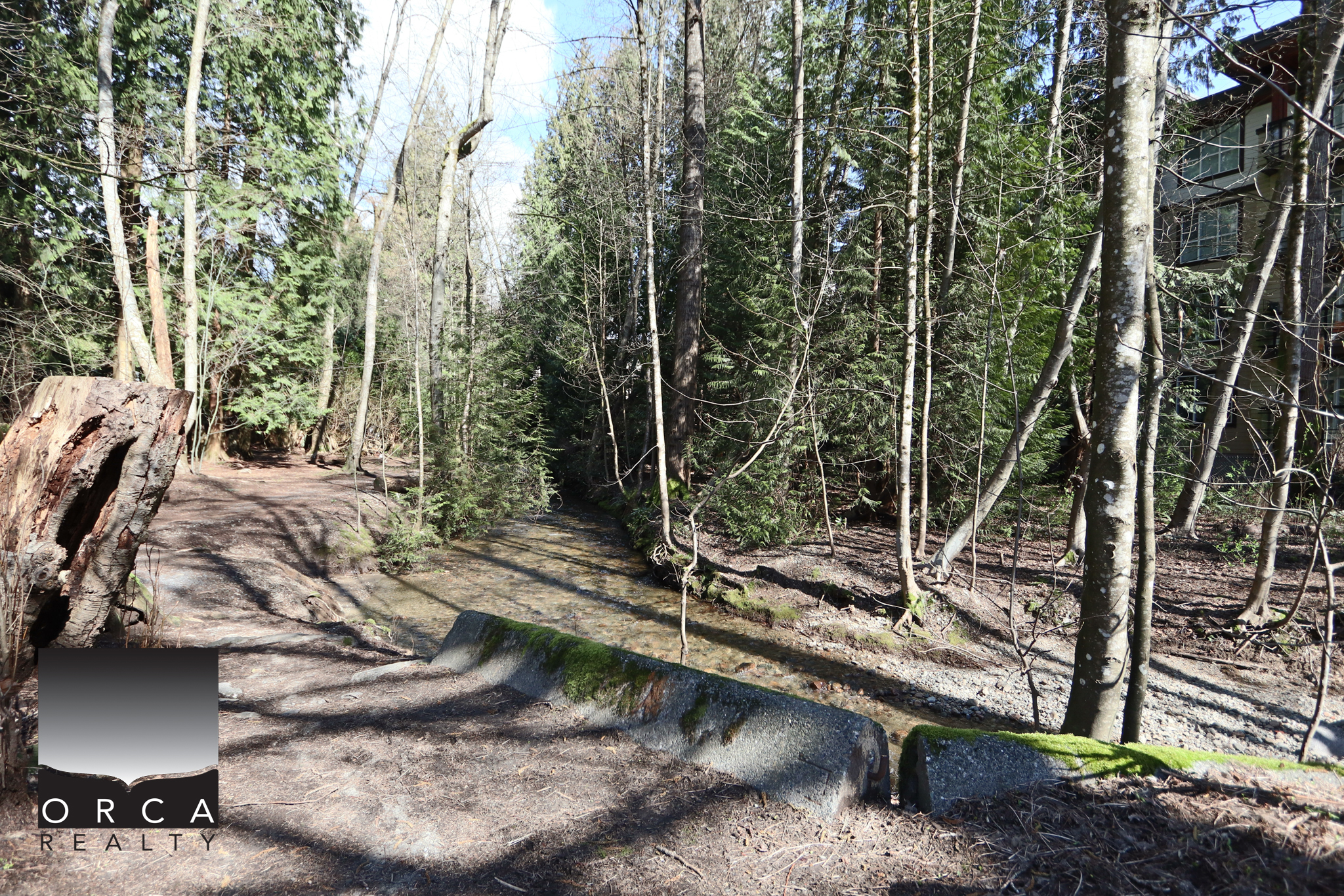 202-3191 Mountain Highway, North Vancouver