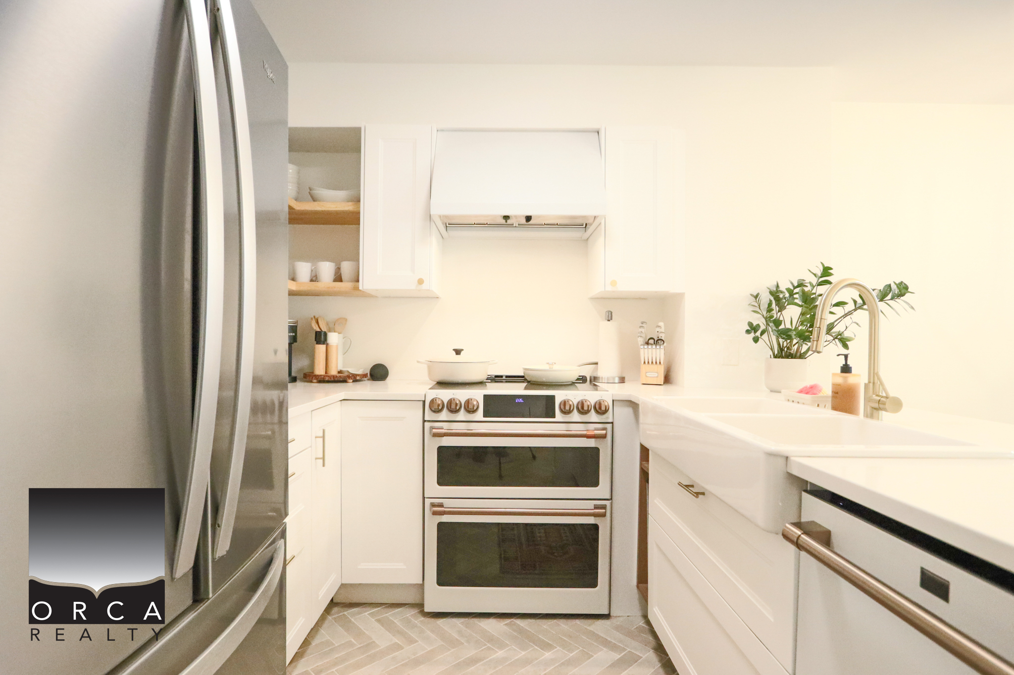 202-3191 Mountain Highway, North Vancouver