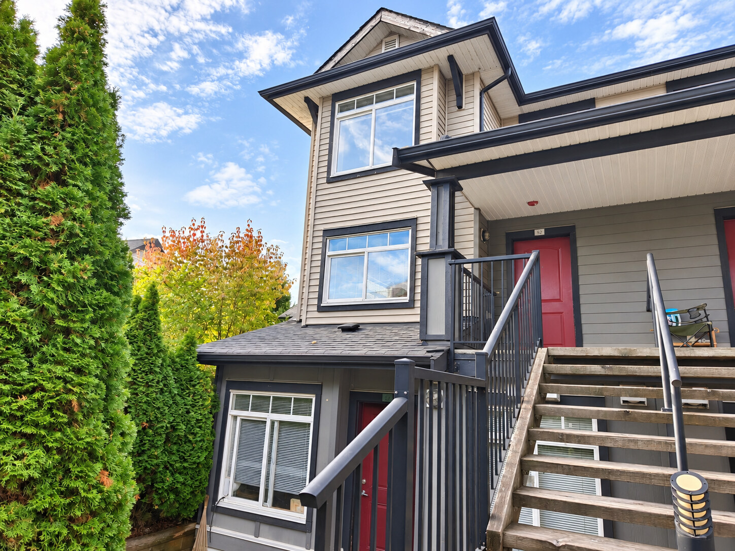 57-7428 14th Ave, Burnaby (Pets Allowed)