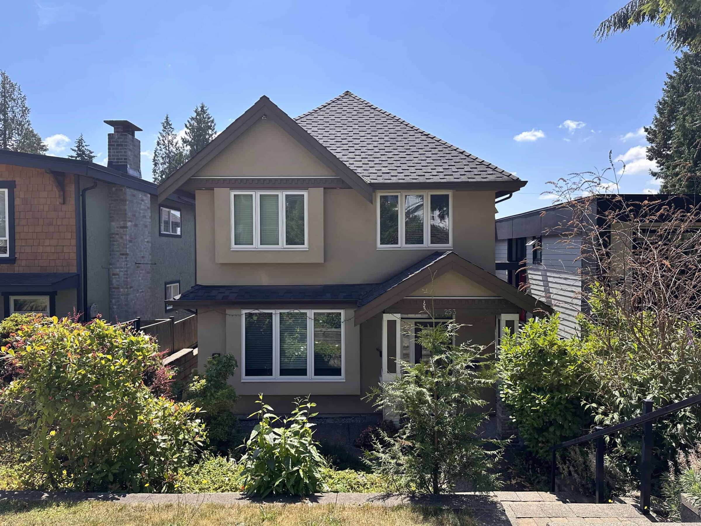 253 B 27th Street, North Vancouver (Basement Suite)