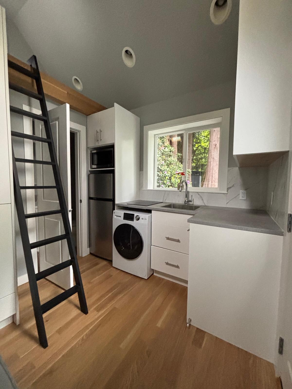 975 Stoney Creek Court, Coquitlam (Tiny Home)