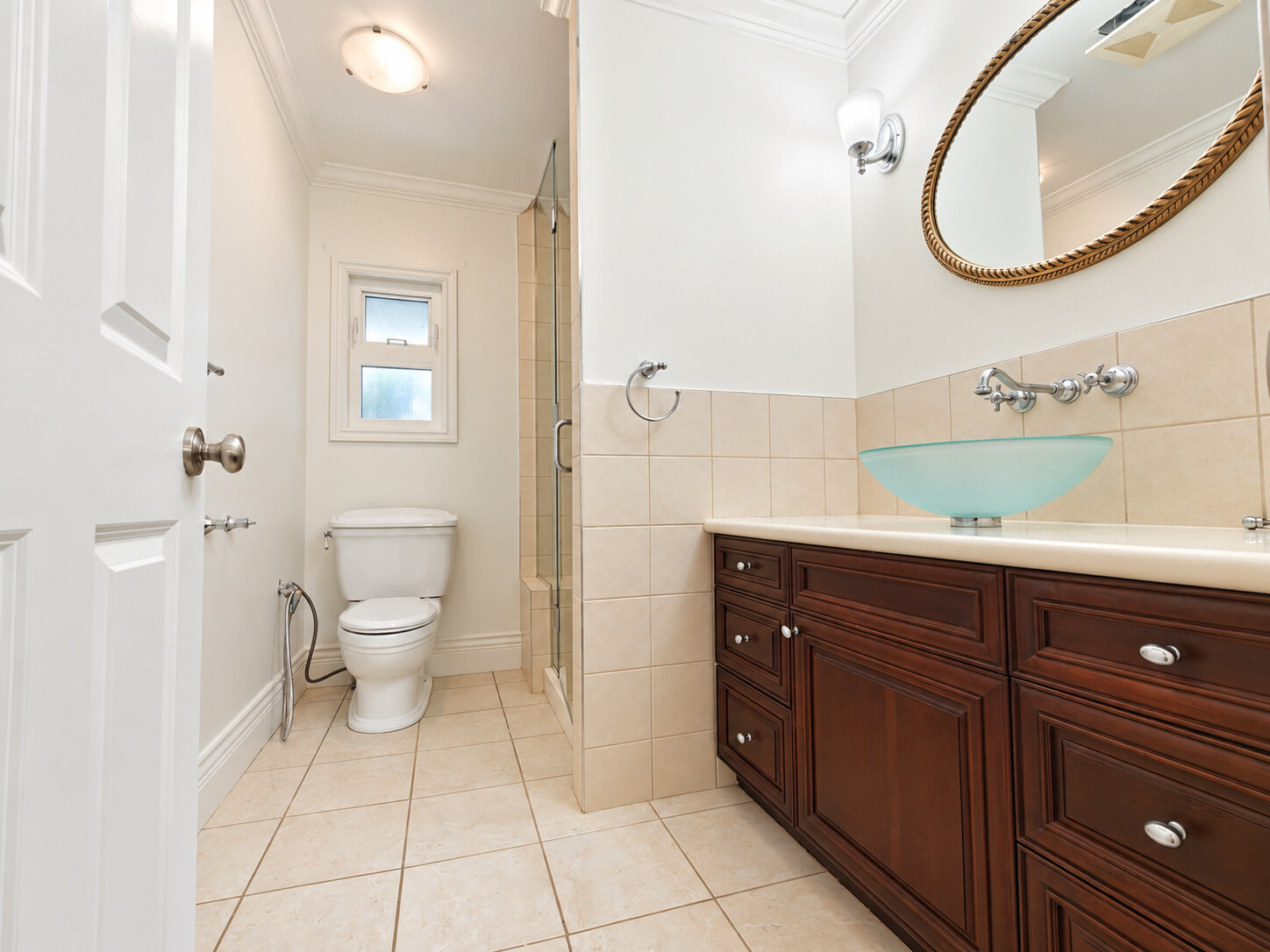 606 St Andrews Rd, West Vancouver (Upper level 3 bedrooms)