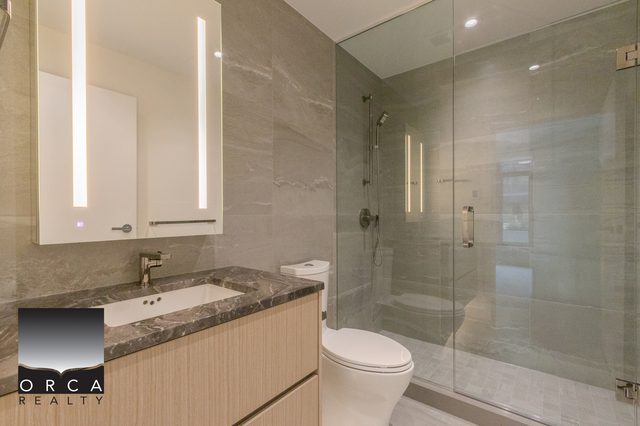 102-777 Harbour Way, North Vancouver