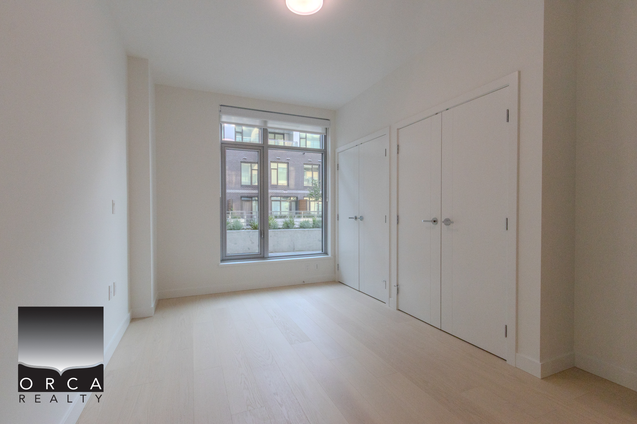 102-777 Harbour Way, North Vancouver